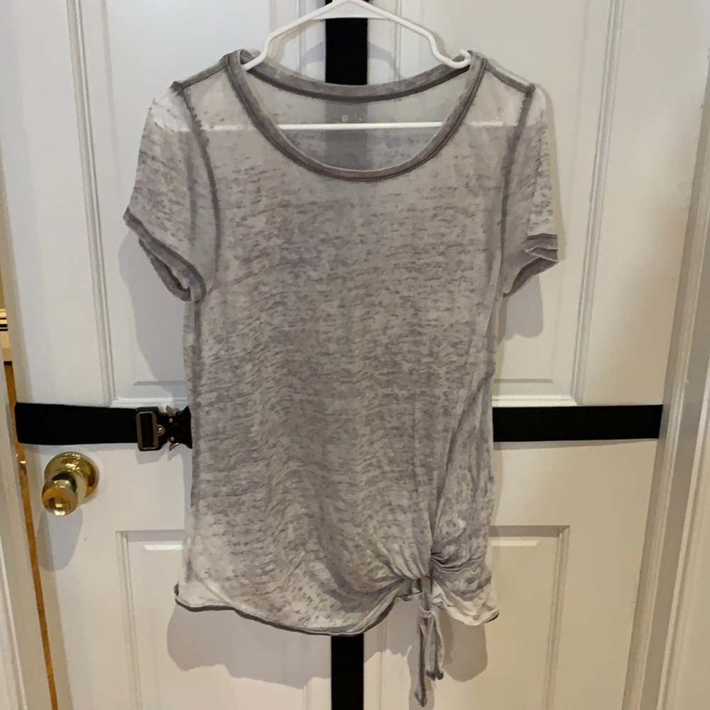 Gray Lightweight T shirt! Size Small!!